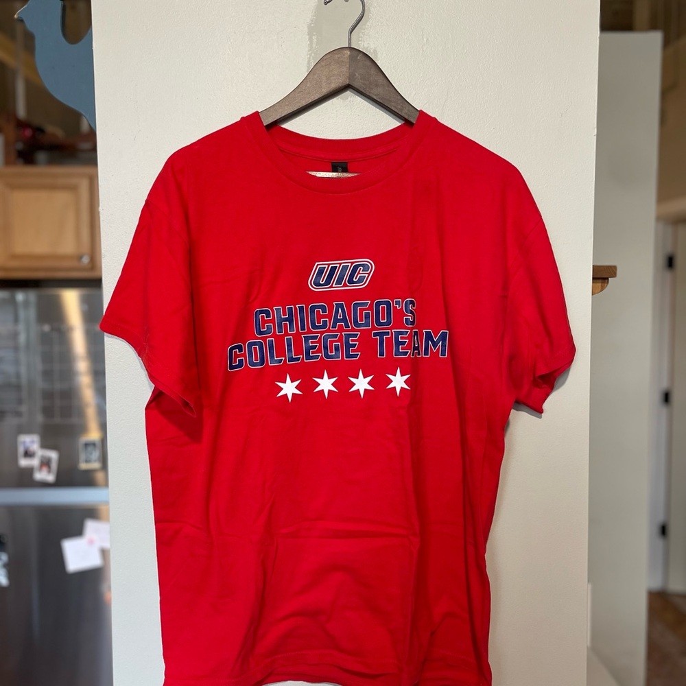 UIC Red Cotton T-Shirt